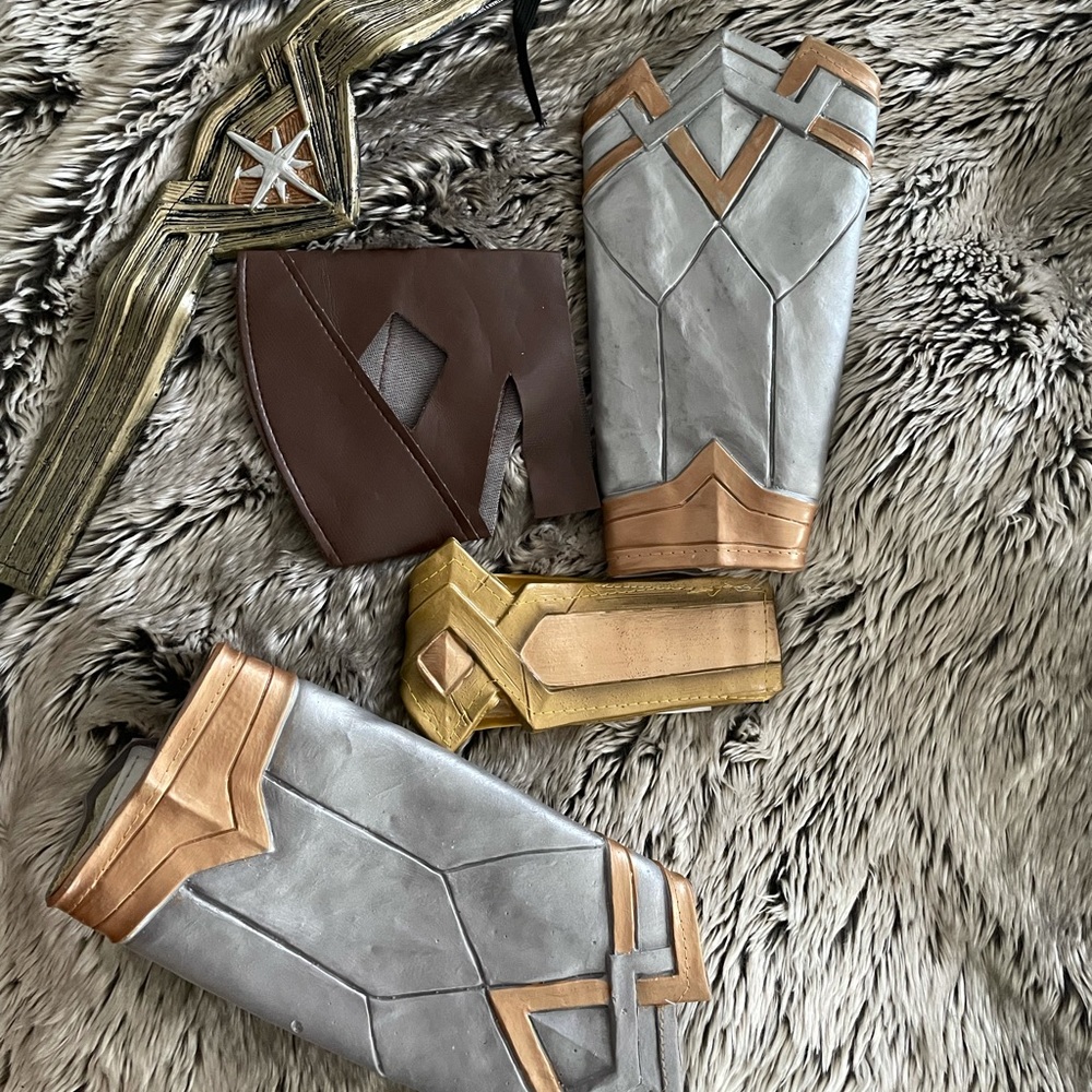 Wonder Woman accessories